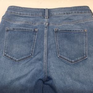 10 TALL EUC Old Navy POWER STRAIGHT jeans LONG